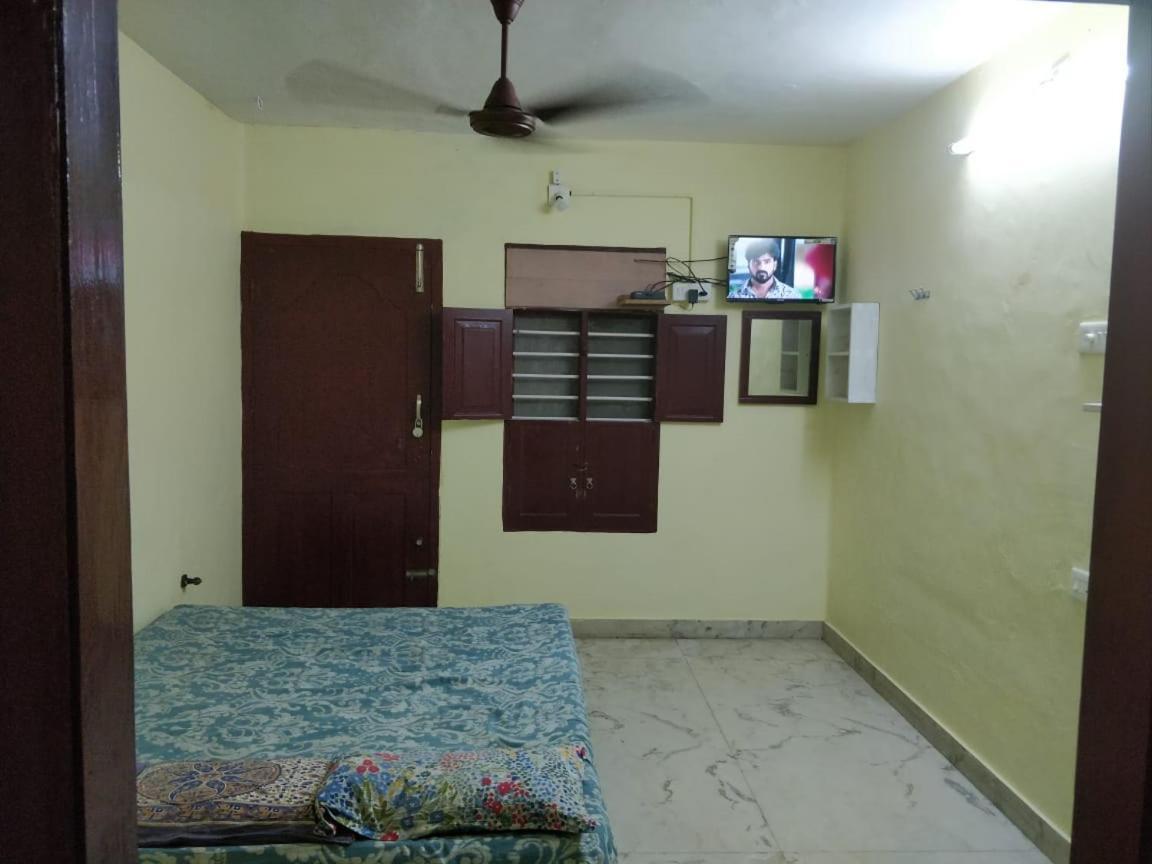 Raghavi Tourist Home Kanyakumari Exterior foto