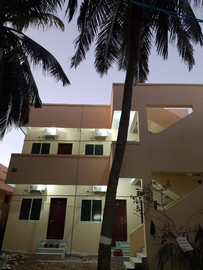 Raghavi Tourist Home Kanyakumari Exterior foto